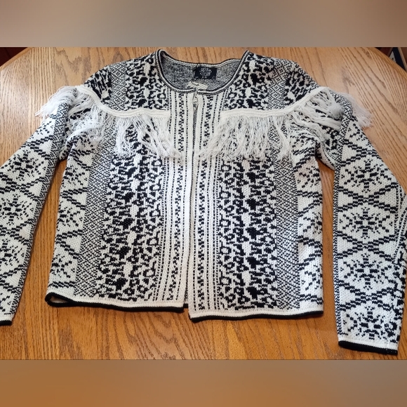 NWT Hearts & Roses Snowy Fair Isle Sweater Jacket Black & White Women's Size 12 - Picture 4 of 16